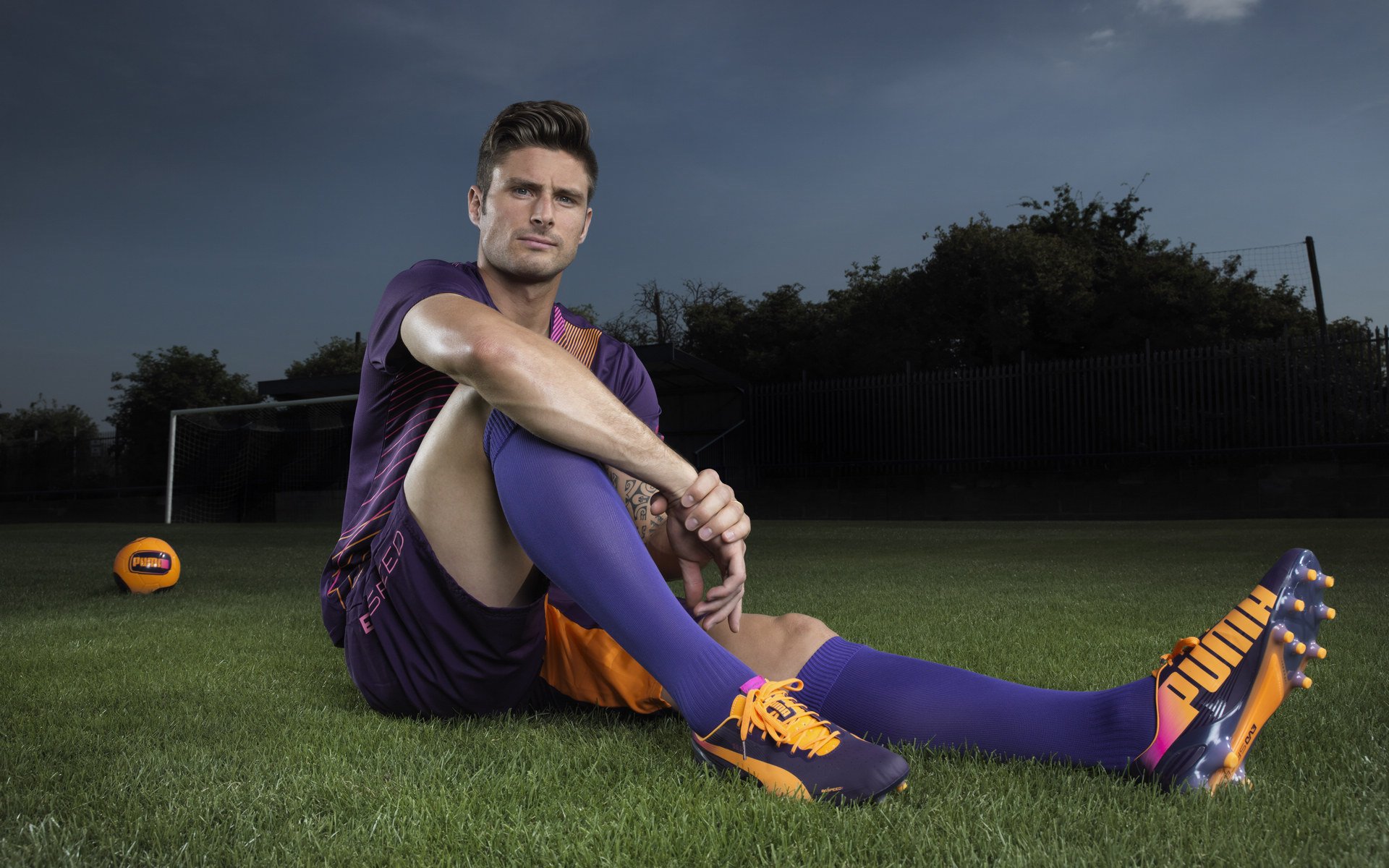 印度击败宿敌，晋级决赛，印度全程打斗